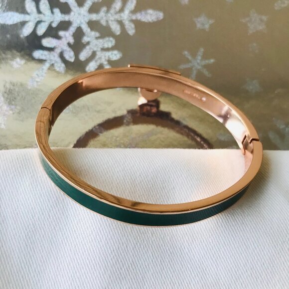 Coach Bracelet Signature C Enamel Hinged Bangle Bracelet  New without Tag - Picture 5 of 6